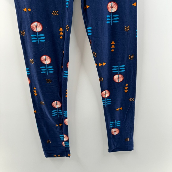 LuLaRoe One Size (OS) Leggings – Buttery Soft Stretchy Printed Leggings - Picture 4 of 5